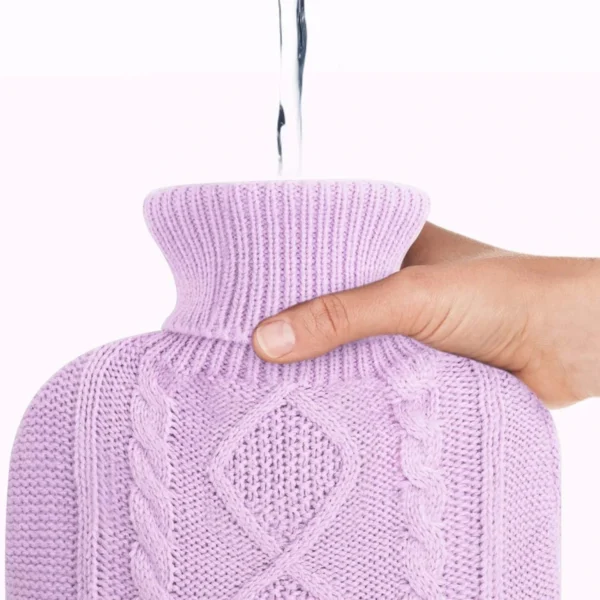 Bouillotte Eau Chaude En Tricot Molletonné Rose 7 Bouillotte Eau Chaude En Tricot Molletonné Rose -Monin Sirop Store BouillotteeauchaudeTricotLaineRose