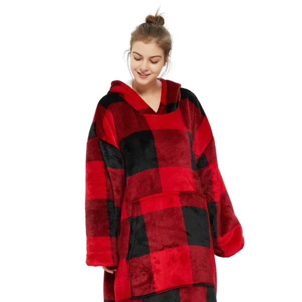 Plaid Avec Manches Écossais - Couverture Polaire Géante à Enfiler -Monin Sirop Store CouvertureaManchesecossaisnoiretrouge