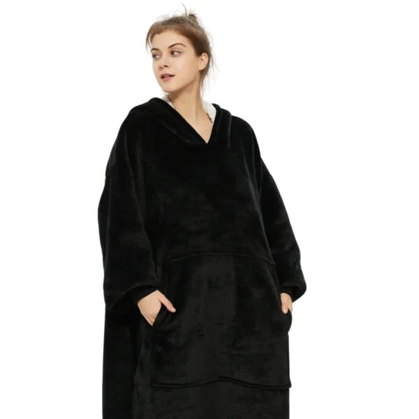 Plaid Avec Manches Noir - Couverture Polaire Géante à Enfiler -Monin Sirop Store Couvertureaenfilernoir