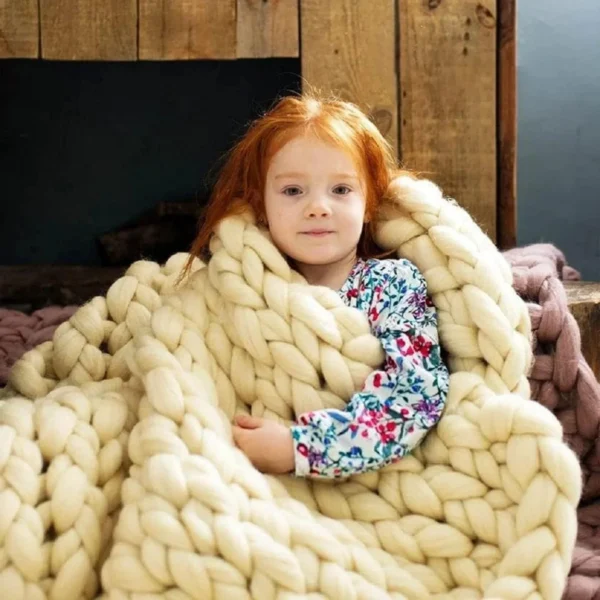 Plaid Grosse Maille "Adèle" Mimosa En Tricot Doux Et Chaud -Monin Sirop Store Grosse maille plaid jaune mimosa un choix lumineux et chaleureux