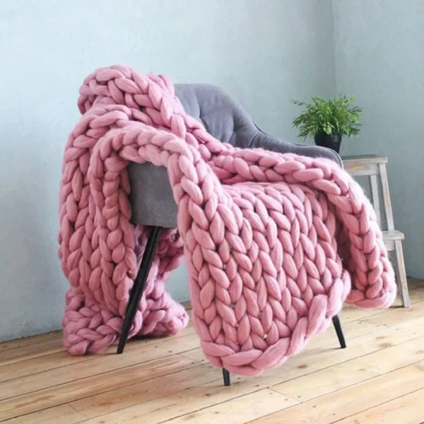 Plaid Grosse Maille "Adèle" Fuchsia En Tricot Doux Et Chaud -Monin Sirop Store Plaid grosse maille fuchsia oversize le compagnon ideal des soirees tele