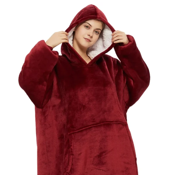 Plaid Avec Manches Rouge - Couverture Polaire Géante à Enfiler -Monin Sirop Store PlaidaenfilerRouge