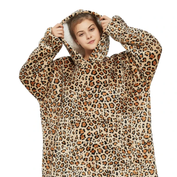 Plaid Avec Manches Léopard - Couverture Polaire Géante à Enfiler -Monin Sirop Store Plaidaenfilerleopard