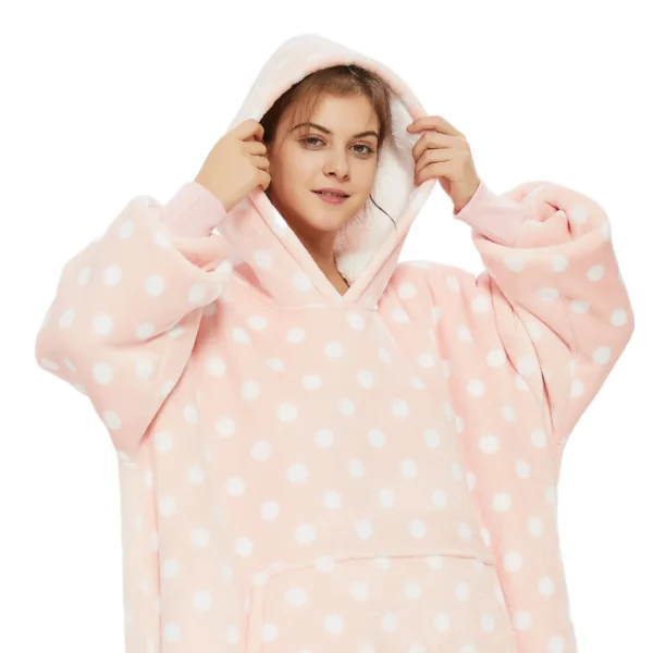 Plaid Avec Manches Rose à Pois - Couverture Polaire Géante à Enfiler -Monin Sirop Store Plaidaenfilerroseapois