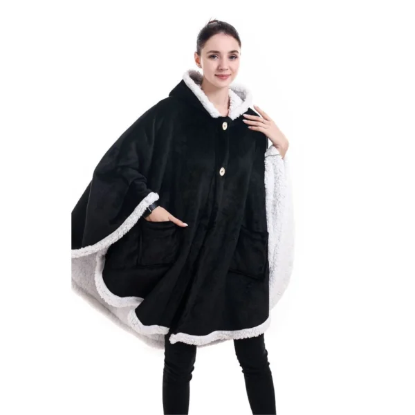 Poncho Plaid Polaire Géant Noir à Capuche Et Poches Latérales 16 Poncho Plaid Polaire Géant Noir à Capuche Et Poches Latérales -Monin Sirop Store PonchoPlaidfemmeGeantIrisNoir