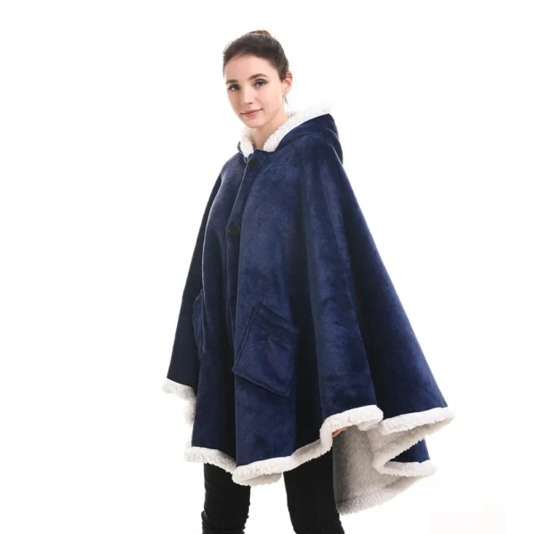 Poncho Plaid Polaire Géant Bleu Marine à Capuche Et Poches Latérales -Monin Sirop Store PonchoPlaidhommeGeantIrisbleu