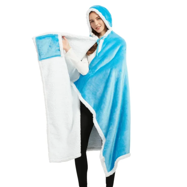 Poncho Polaire Femme Bleu Azur à Capuche -Monin Sirop Store ponchofemmebleuazurTheOversizedHoodie