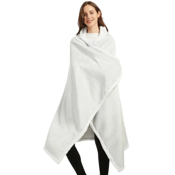 Poncho Polaire Femme Blanc à Capuche 9 Poncho Polaire Femme Blanc à Capuche -Monin Sirop Store ponchoplaidblancargentTheOversizedHoodie