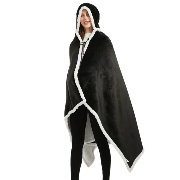 Poncho Polaire Femme Noir à Capuche -Monin Sirop Store ponchoplaidfemmenoirTheOversizedHoodie