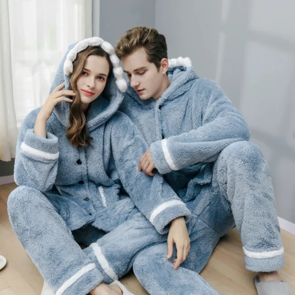 Pyjama Pilou Pilou Femme Bleu Clair - Molleton Doux Et Doublure Polaire Intérieure -Monin Sirop Store pyjamapiloupiloubleucouple 3f4843b8 f203 4eba a517 98379d0a541b